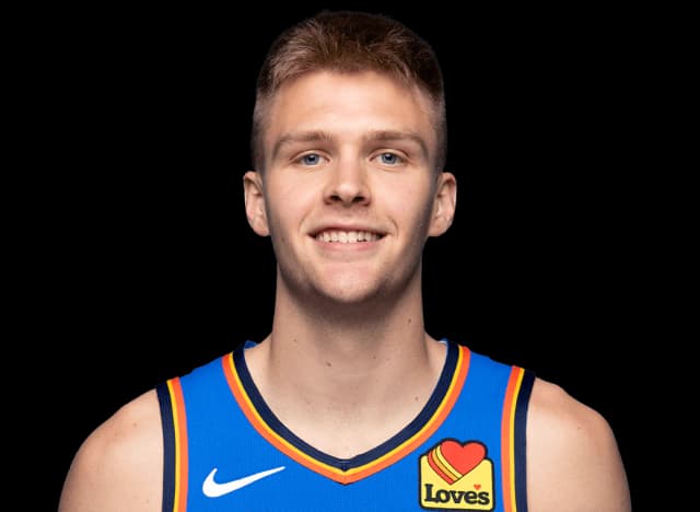 Bennett Stirtz