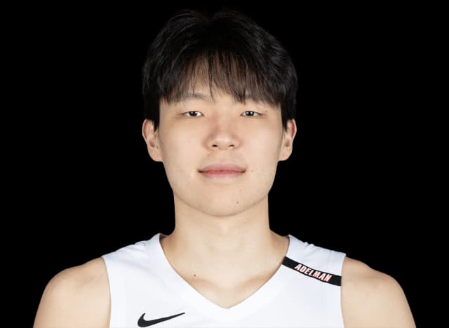 Yang Hansen